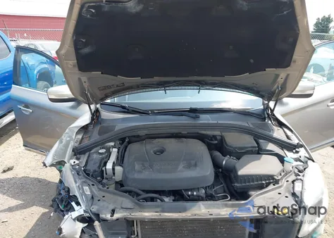 2015 Volvo Xc60 T5 Premier из США, поврежденный, VIN YV440MDK1F2724620